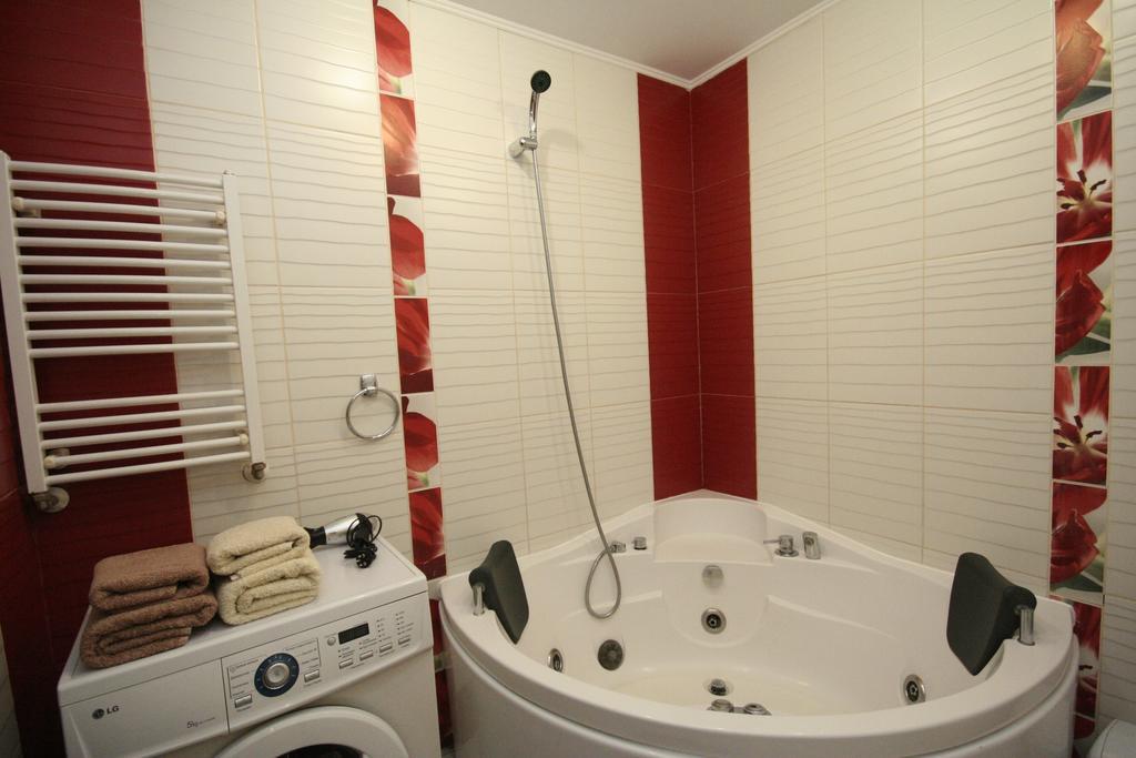 Paradis Odessa Apartments エクステリア 写真