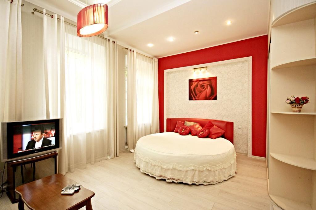 Paradis Odessa Apartments エクステリア 写真