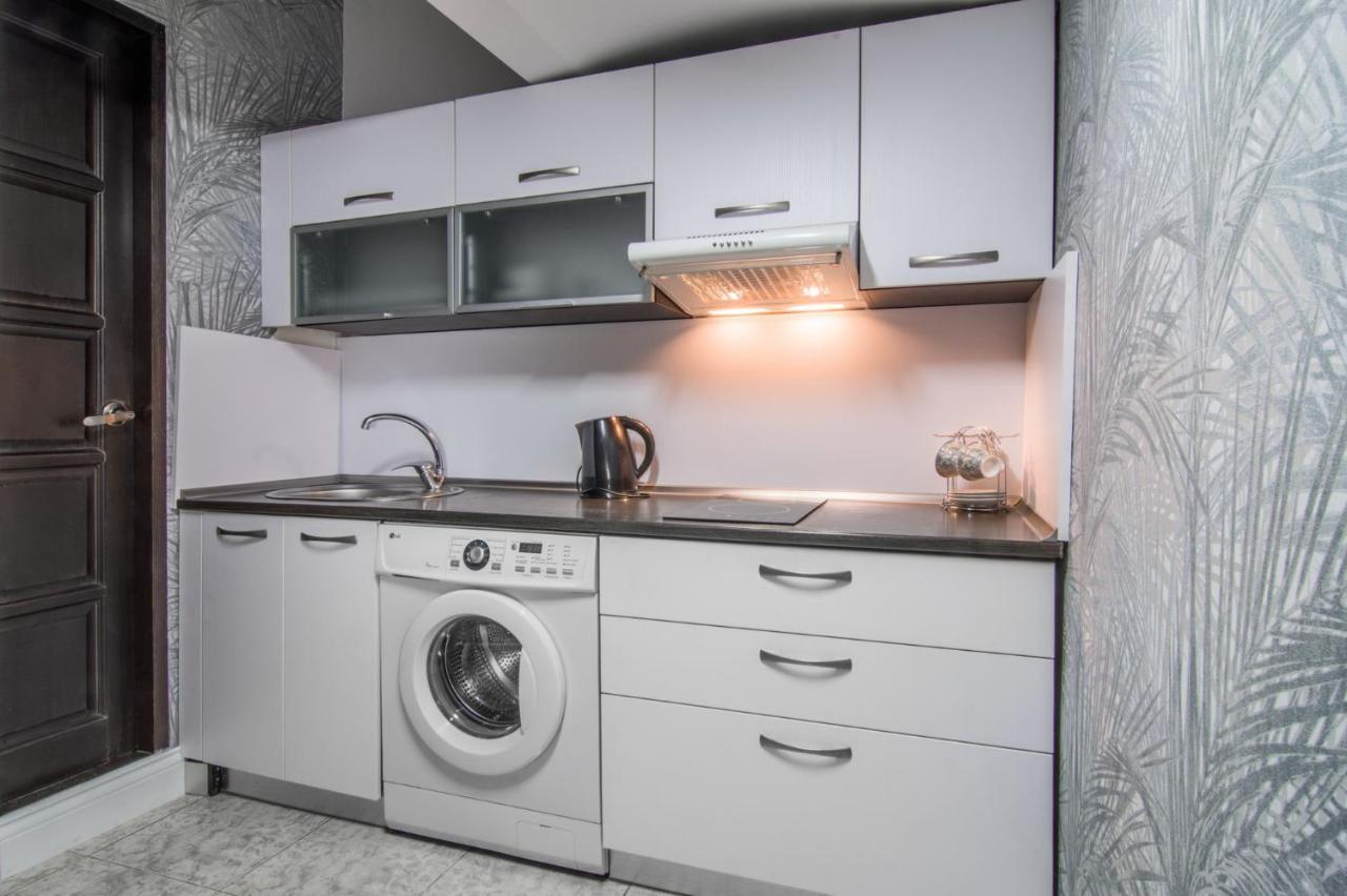 Paradis Odessa Apartments エクステリア 写真