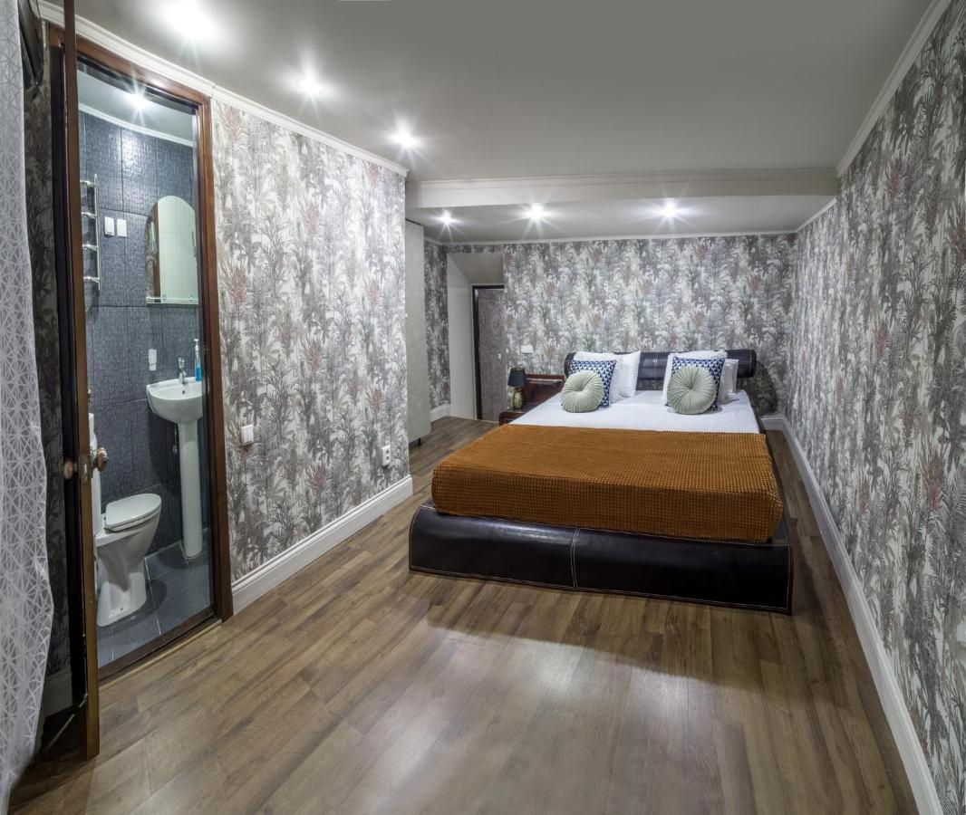 Paradis Odessa Apartments エクステリア 写真